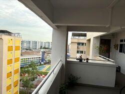 Blk 215 Tampines Street 23 (Tampines), HDB 3 Rooms #530256851